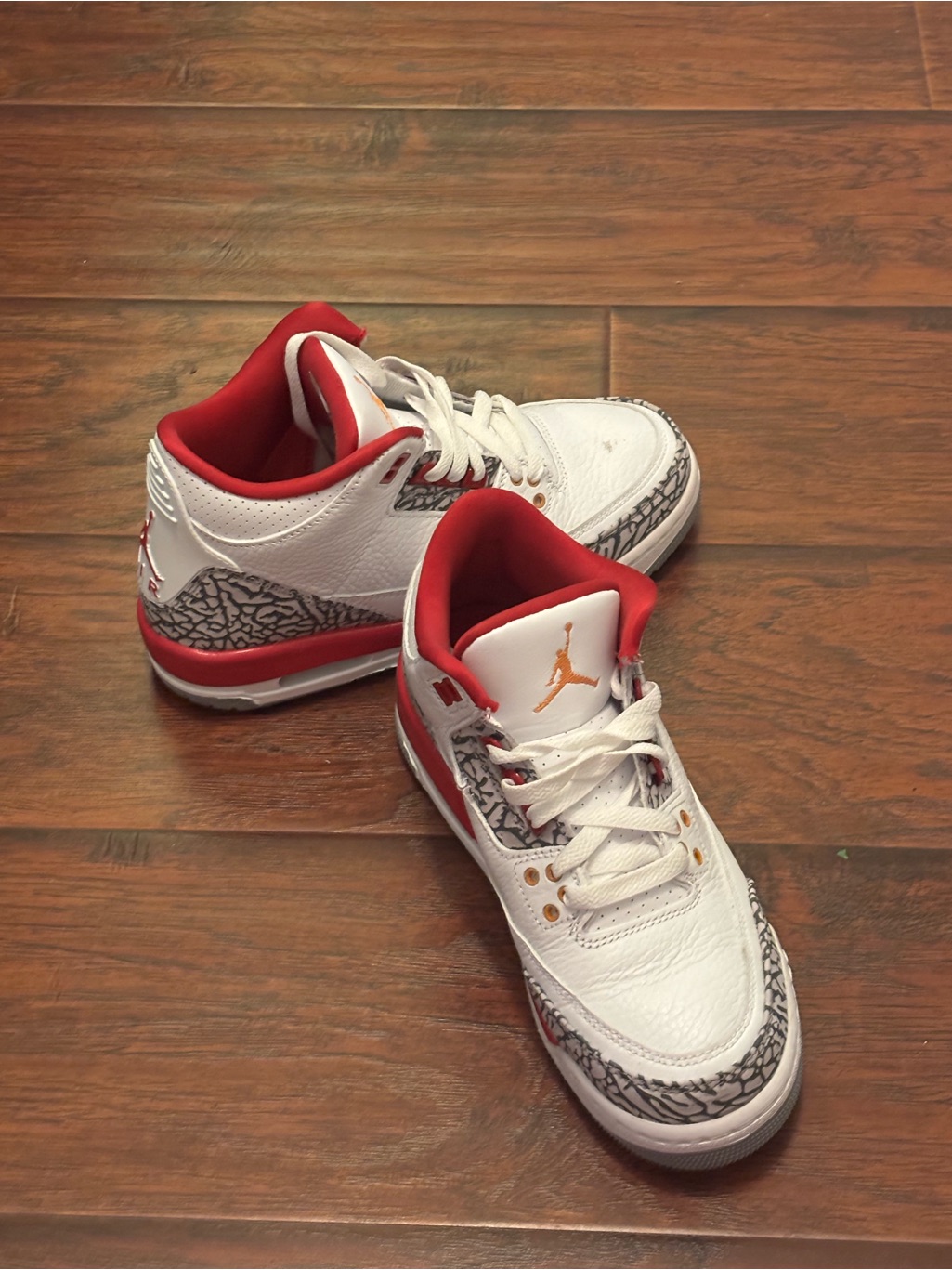 Air Jordan 3 Retro White And Red Youth Sneakers With Elephant Print Accents